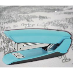 Tűzőgép 35 türkizkék Nowa (25 lapig, 24/6 26/6 kapocs)